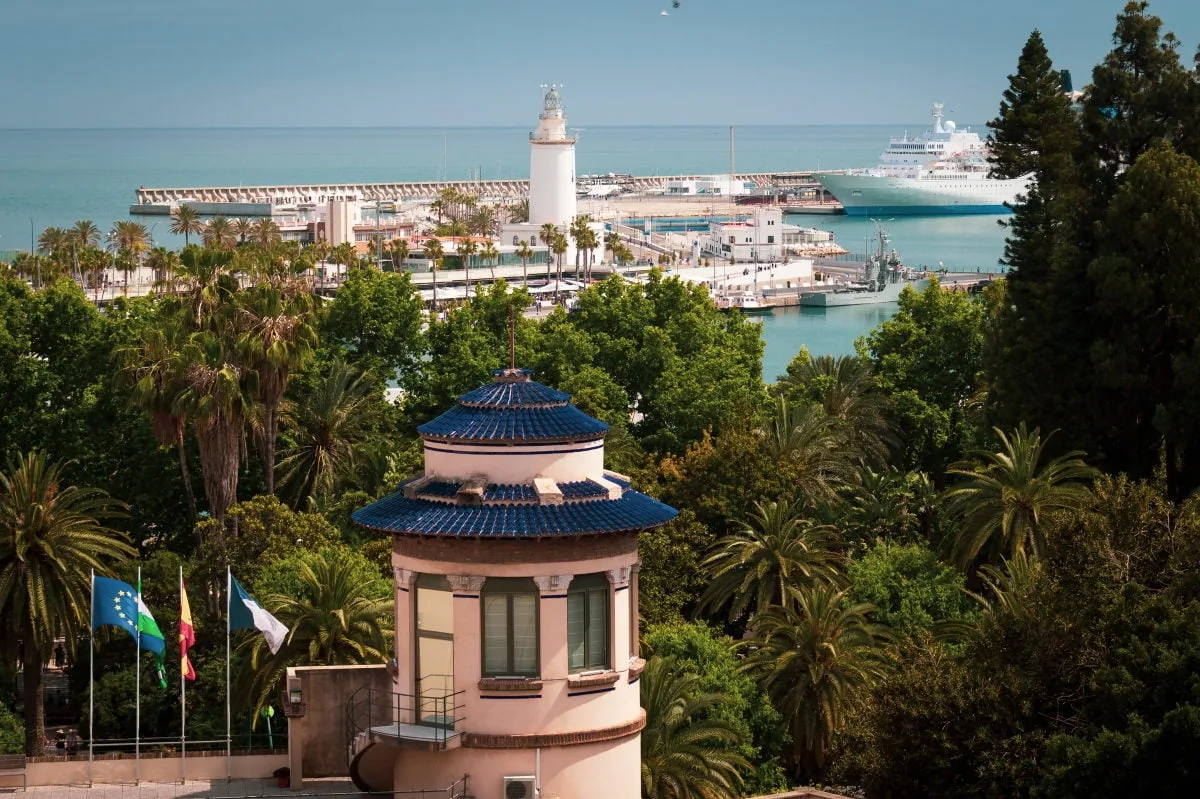 Farola De Malaga